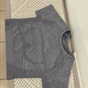 Naot Gray Ribbed Fitted Short Sleeve Top